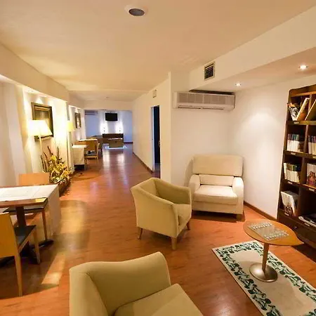 Plaza Hotel